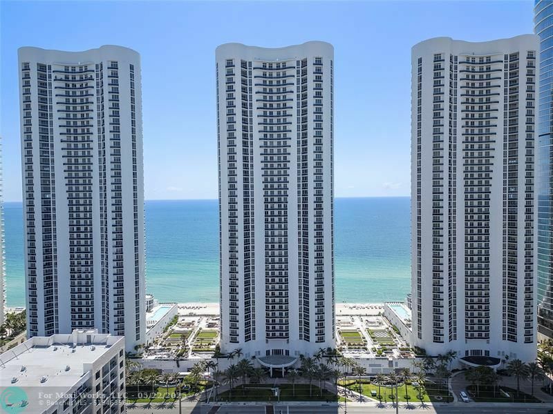 Property Photo: 16001 Collins Ave 2001 FL 33160