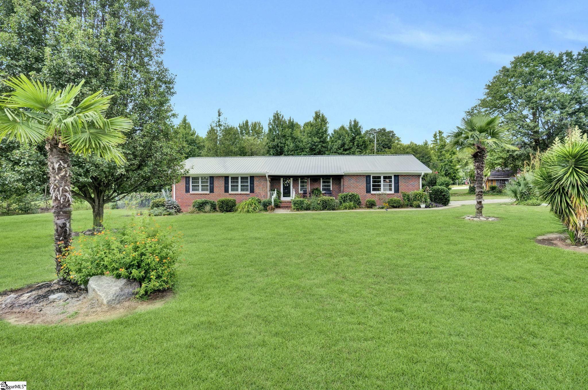Property Photo: 214 Lakeview Terrace SC 29681