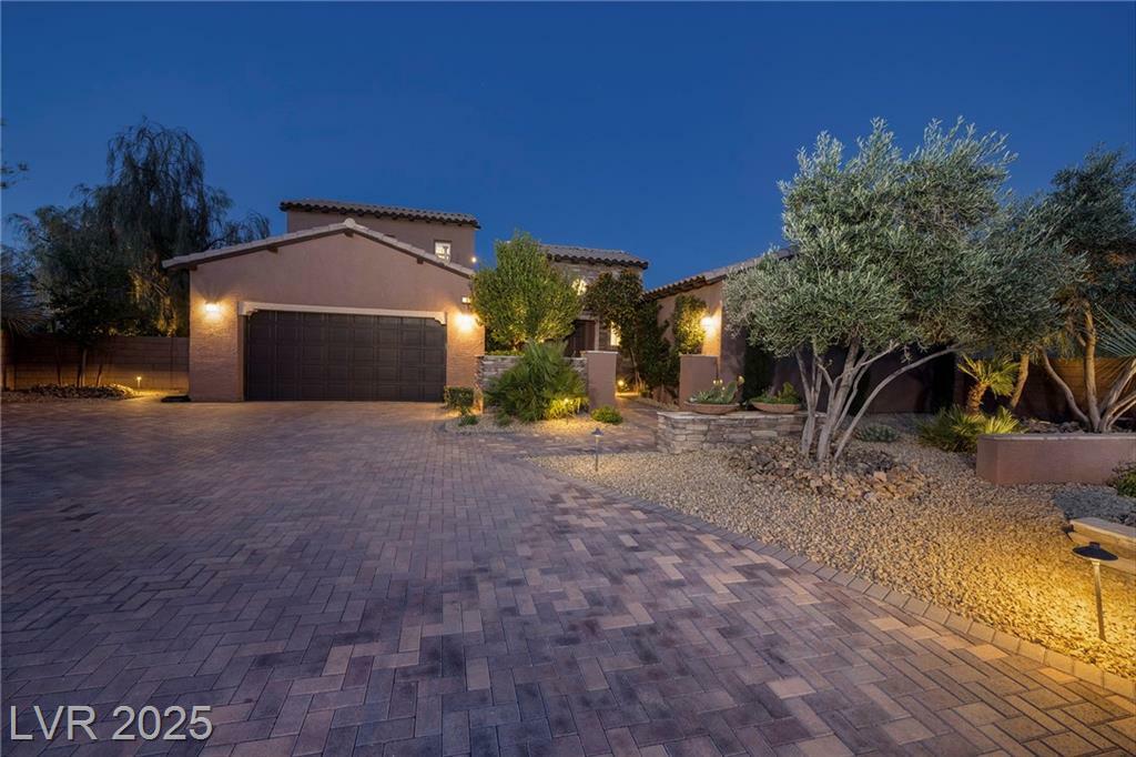 Property Photo: 8 Laricola Court NV 89011
