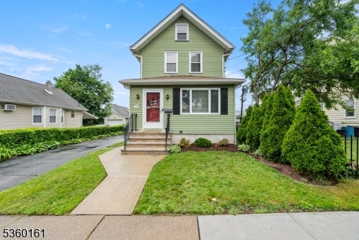 Property Photo:  10 Byron Pl  NJ 07011 