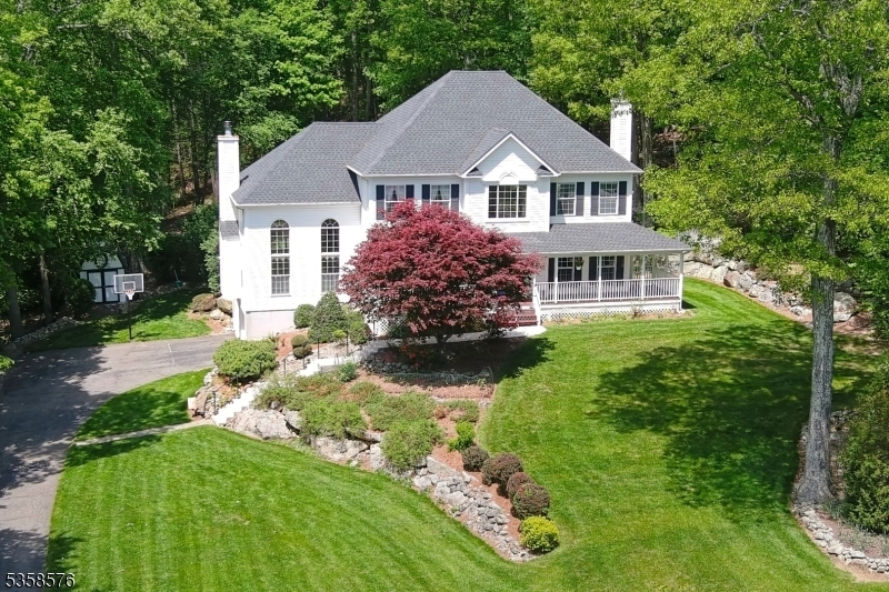 Property Photo:  3 Mount Pleasant Rd  NJ 07871 