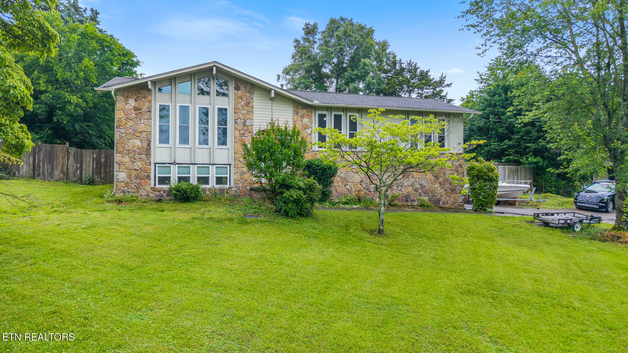 Property Photo: 5408 Yosemite Tr TN 37909
