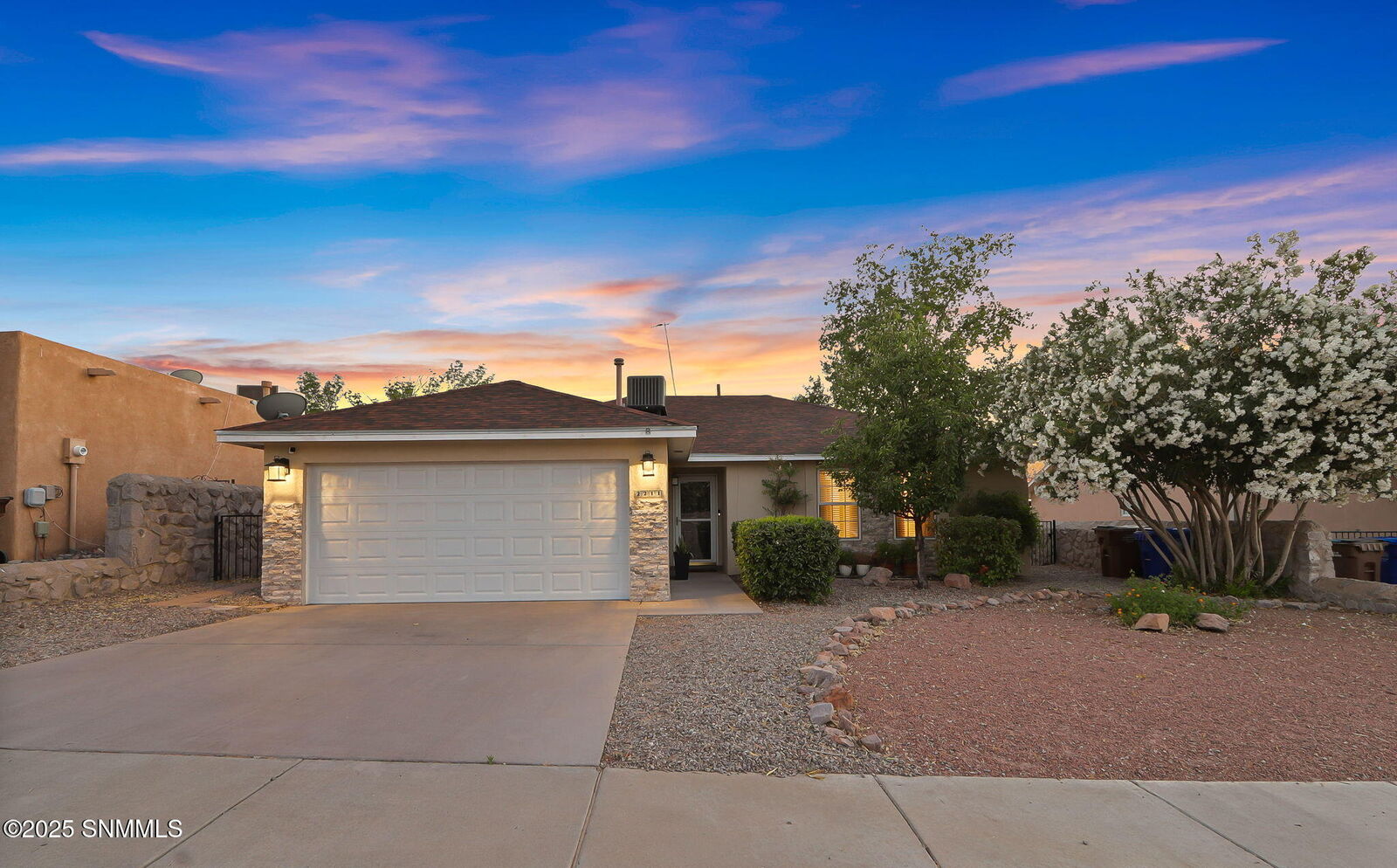 Property Photo:  2211 Dakota Drive  NM 88011 