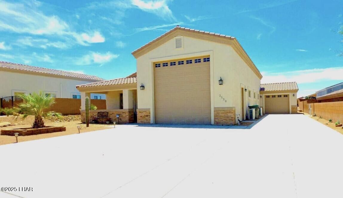 Property Photo:  2550 E Nez Perce Rd  AZ 86426 