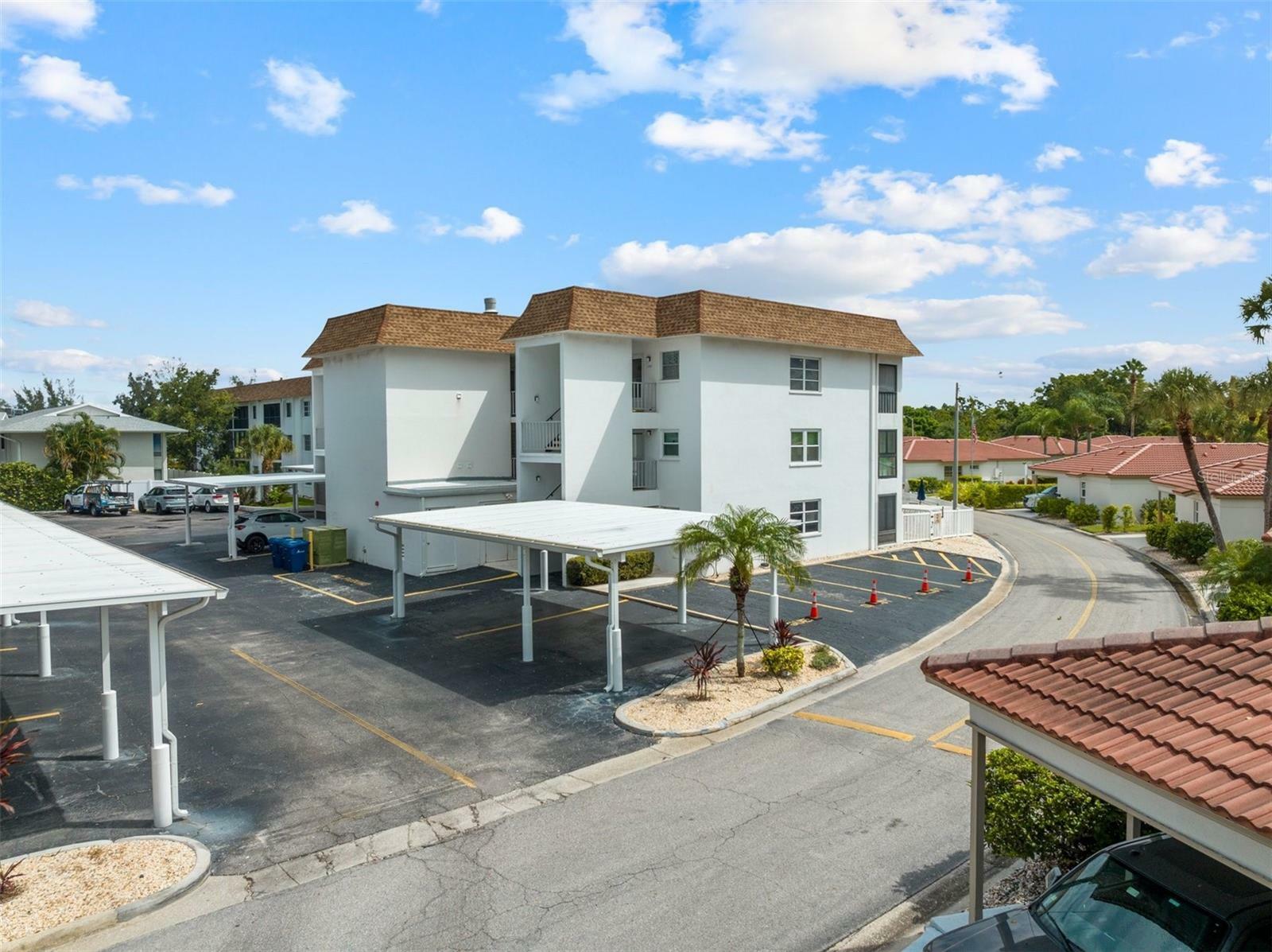 110 Vista Hermosa Circle 302B  Sarasota FL 34242 photo