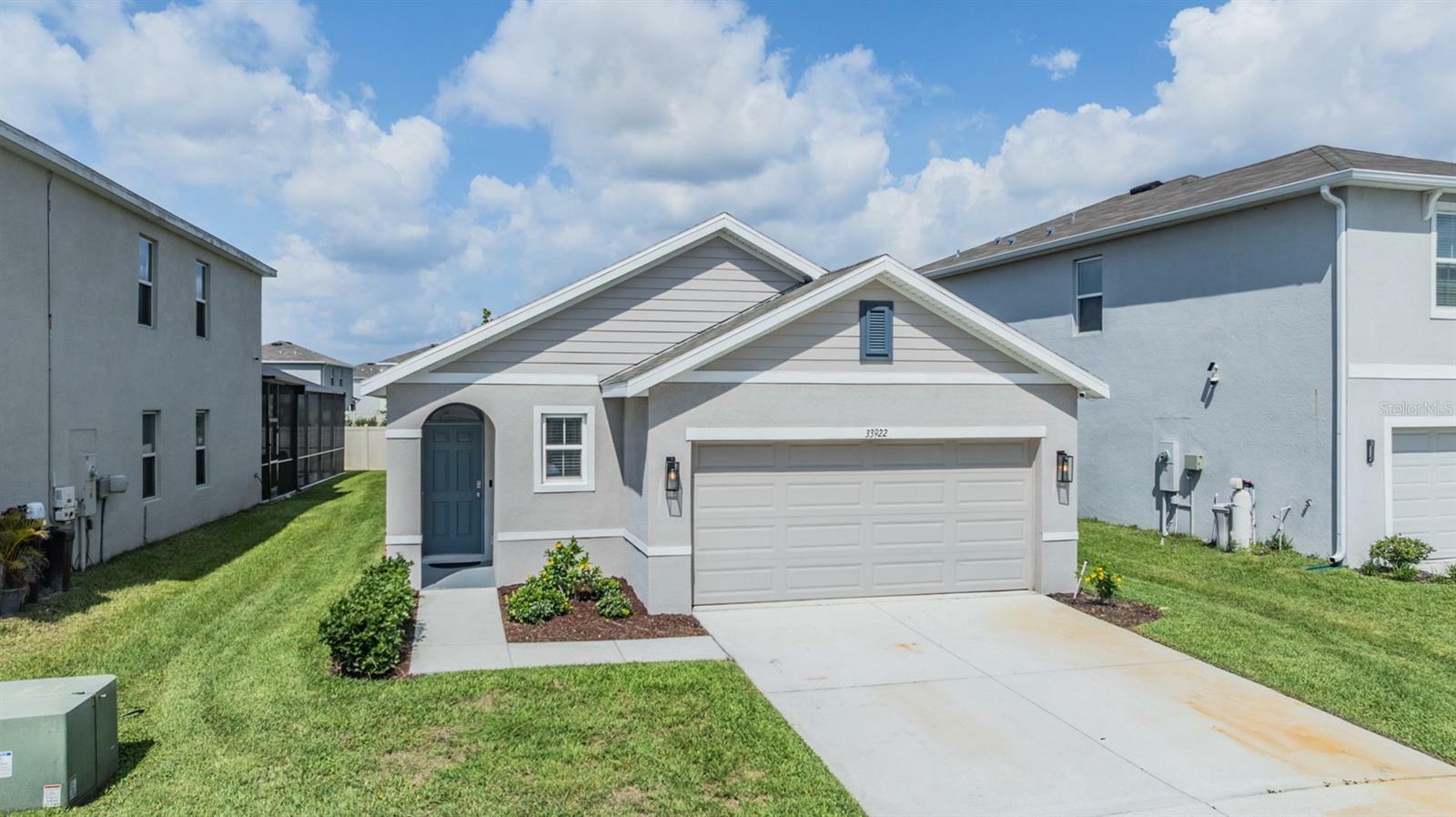 Property Photo: 33922 Jasper Stone Drive FL 33543