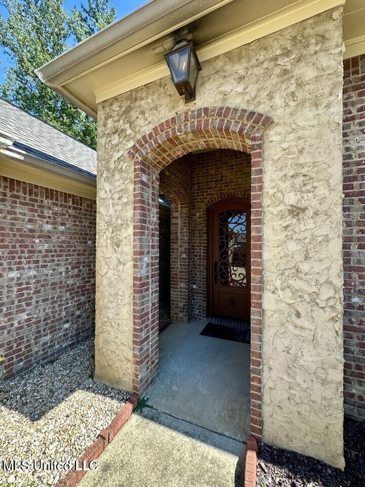 Property Photo: 139 Glen Auburn Drive MS 39056