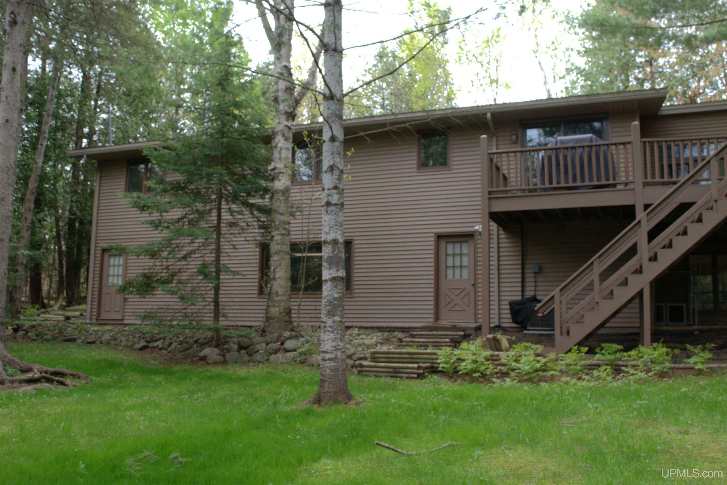 Property Photo:  1001 Spruce Street  MI 49931 