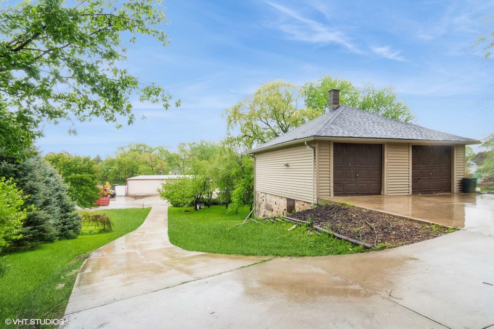 Property Photo: 616 Horicon St WI 53050