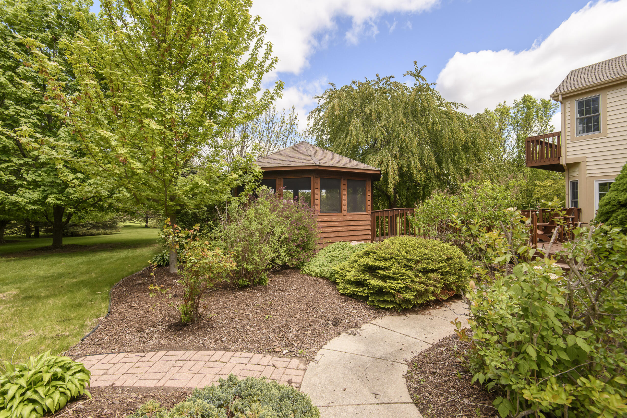 Property Photo: 8024 W Poplar Dr WI 53097
