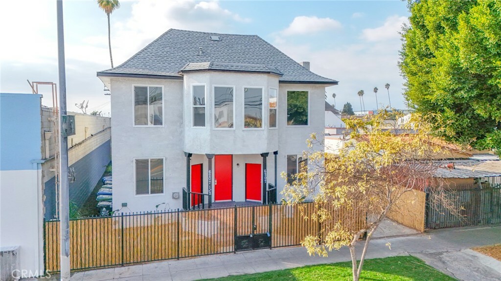 Property Photo: 6207 S Figueroa Street CA 90003