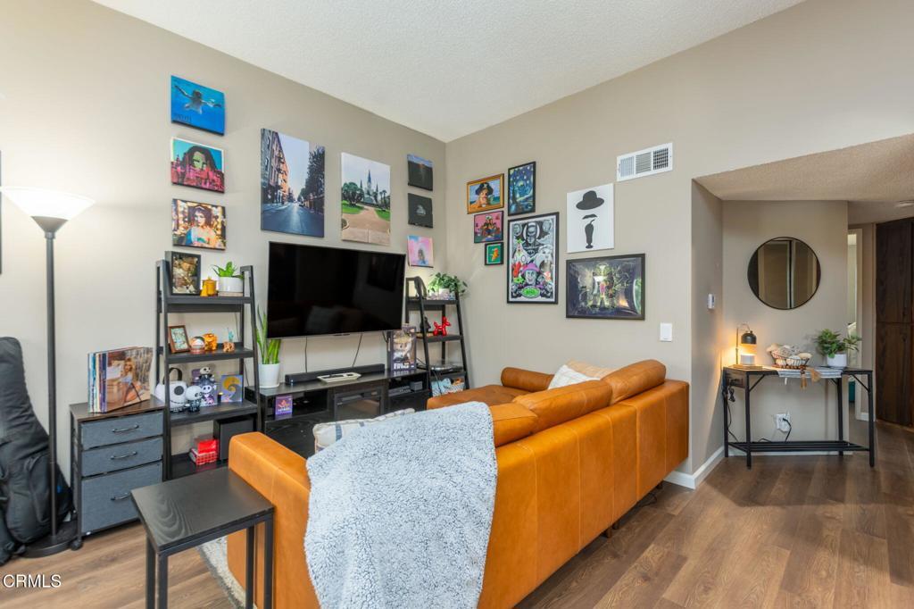 Property Photo:  1772 Sinaloa Road 290  CA 93065 