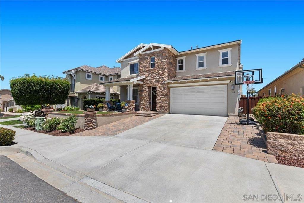 Property Photo: 1740 Burbury Way CA 92078