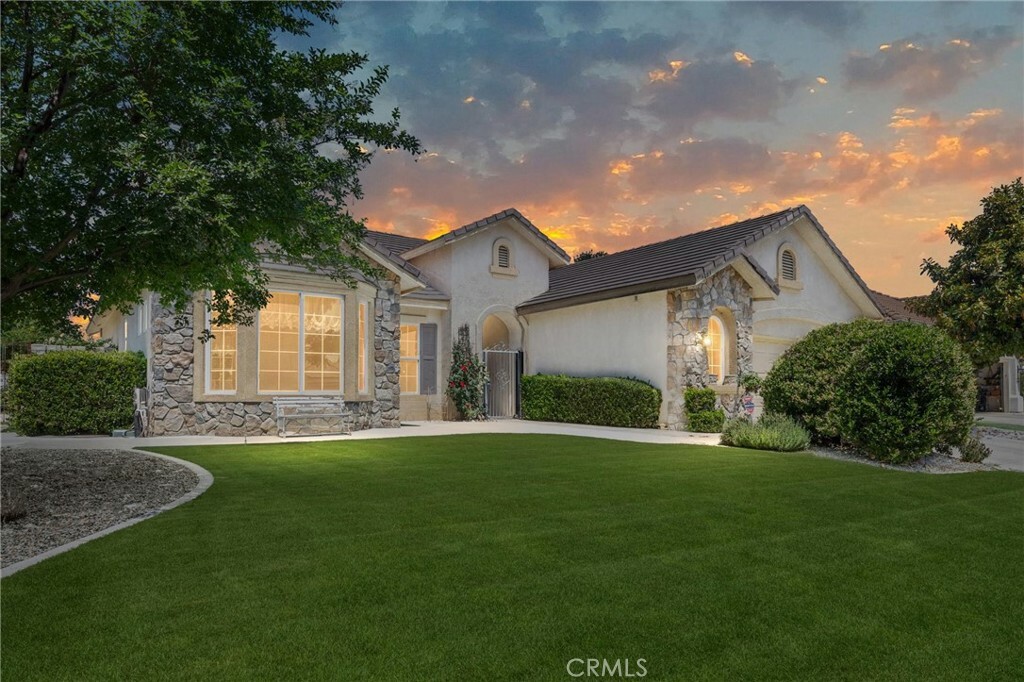 Property Photo:  2403 Crocus Drive  CA 93311 