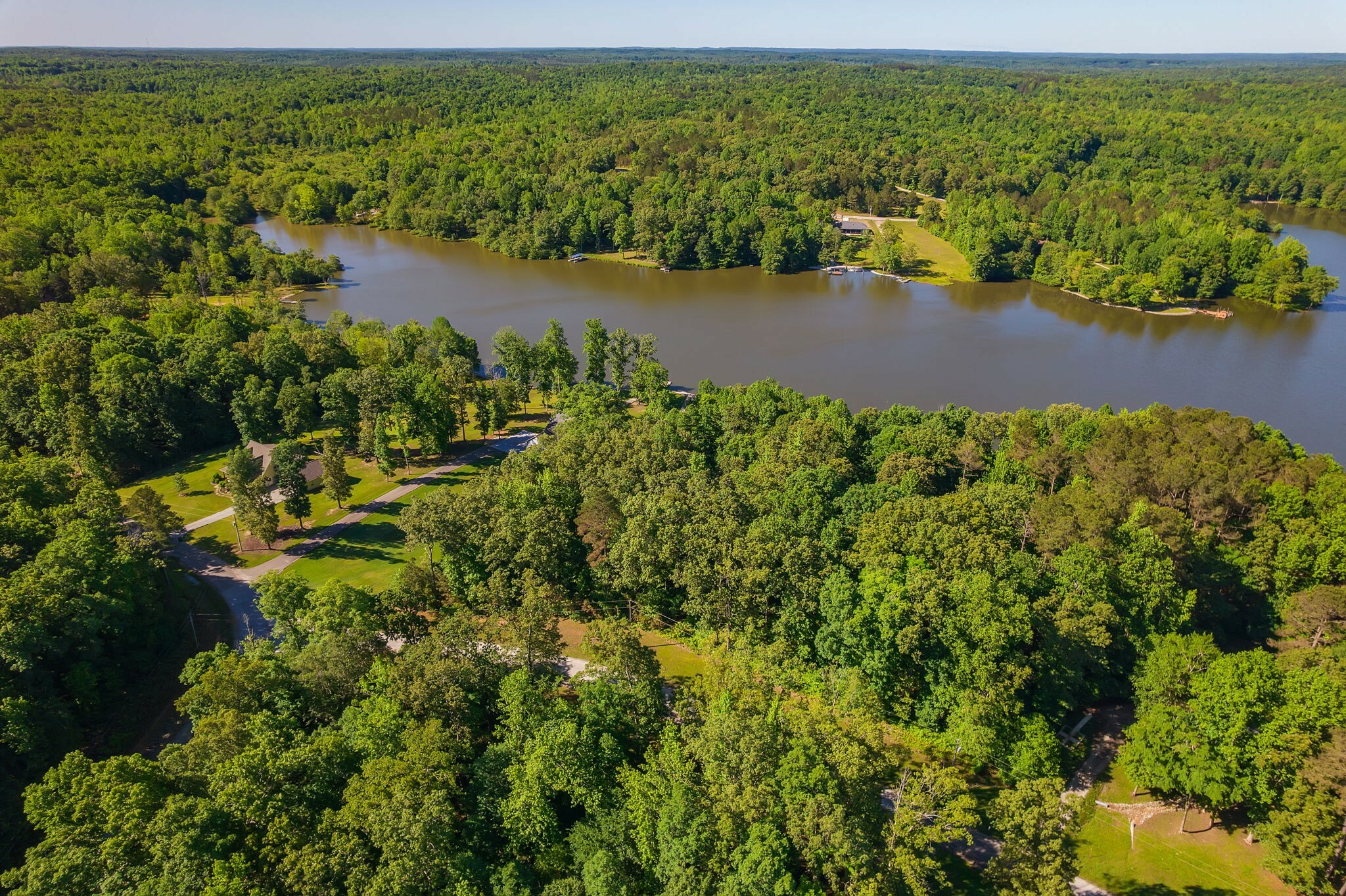 Property Photo: 33 Arrowhead Pt TN 38321