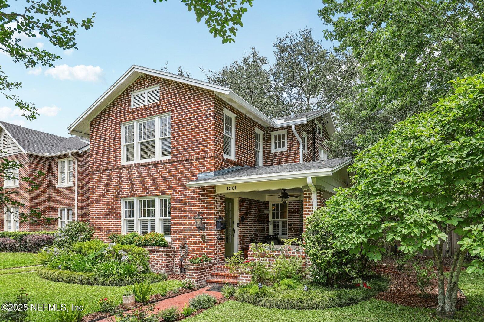 Property Photo: 1361 Challen Avenue FL 32205