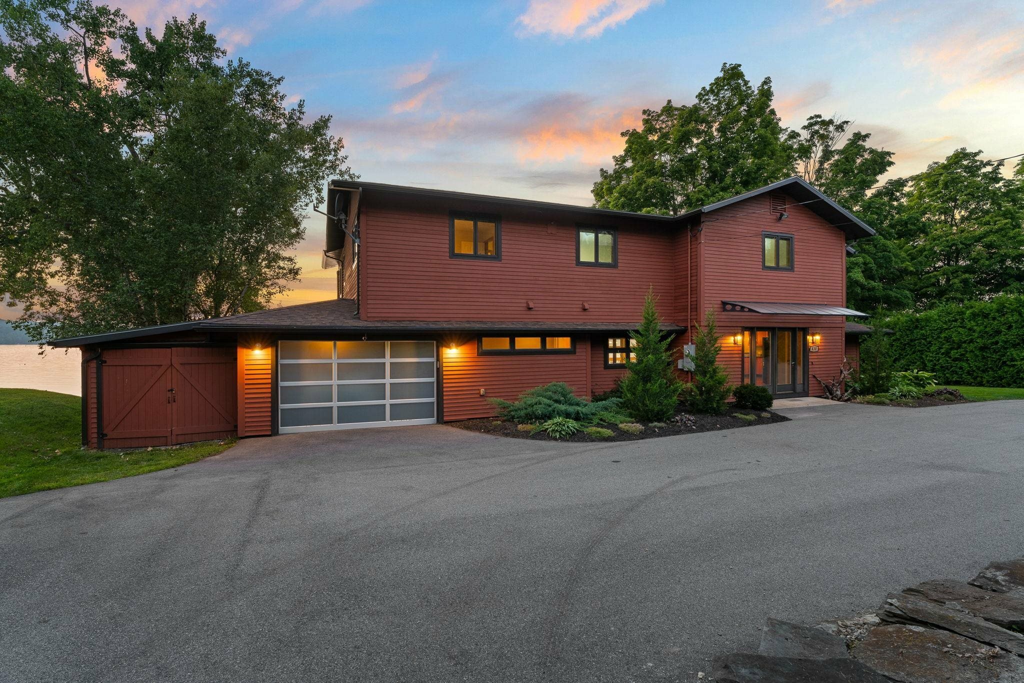 Property Photo: 430 Clearwater Road VT 05482