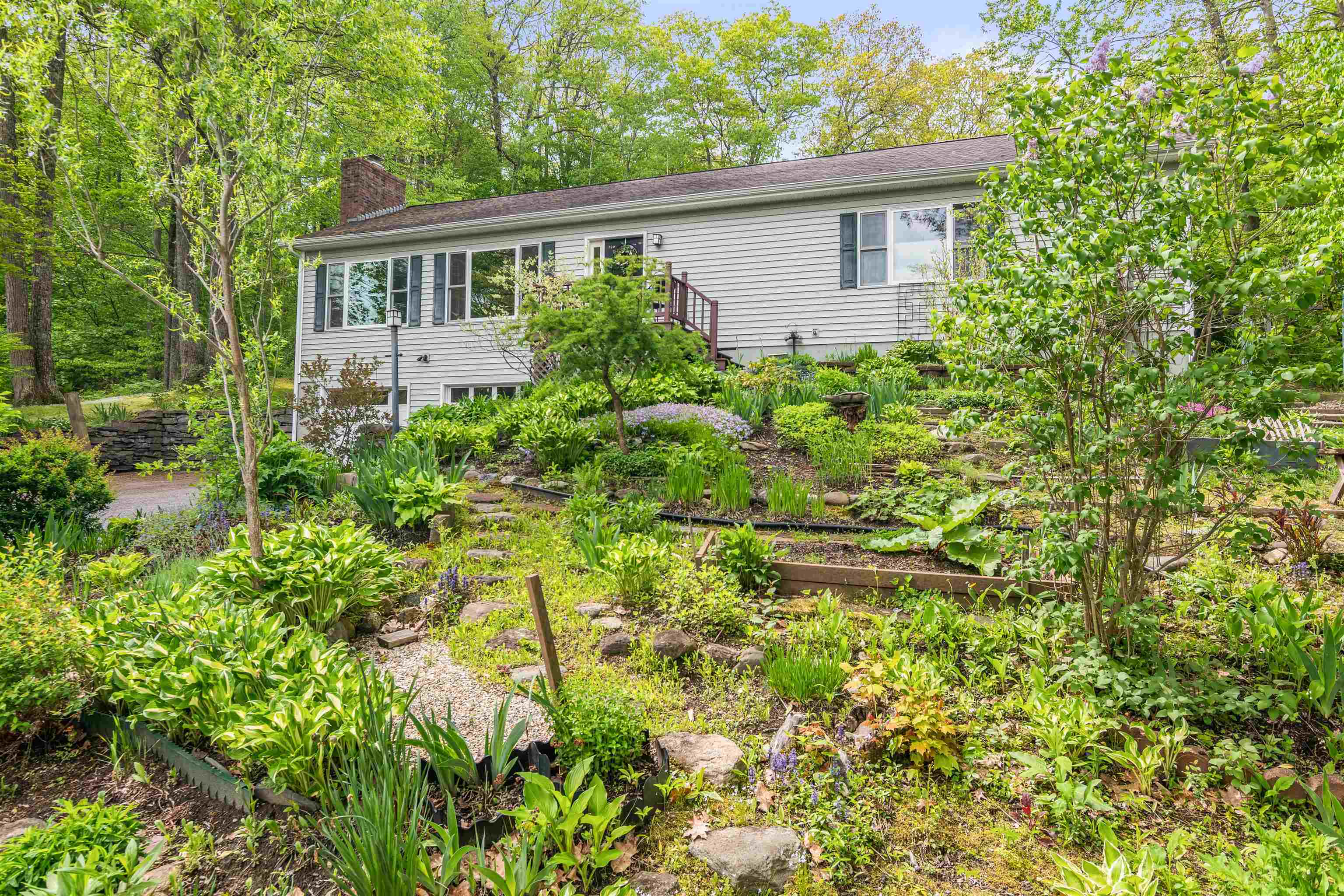 Property Photo: 27 Wildwood Drive VT 05452