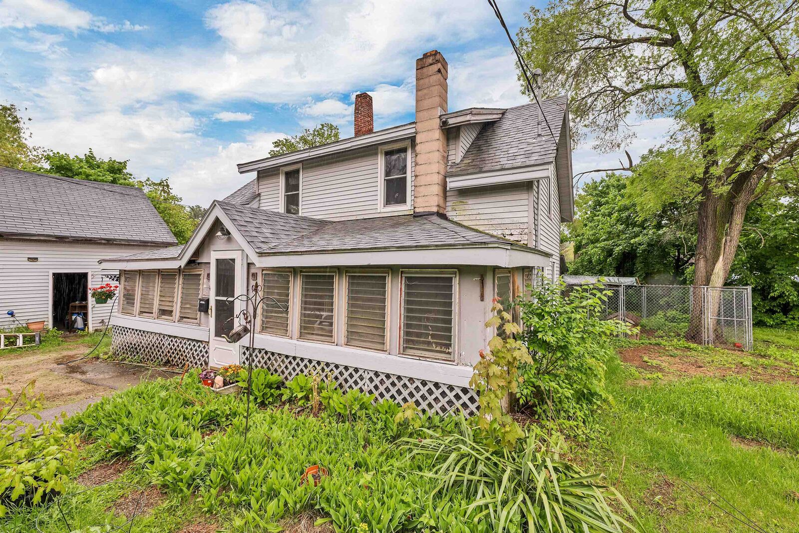 Property Photo:  16 Old Mascoma Road  NH 03235 