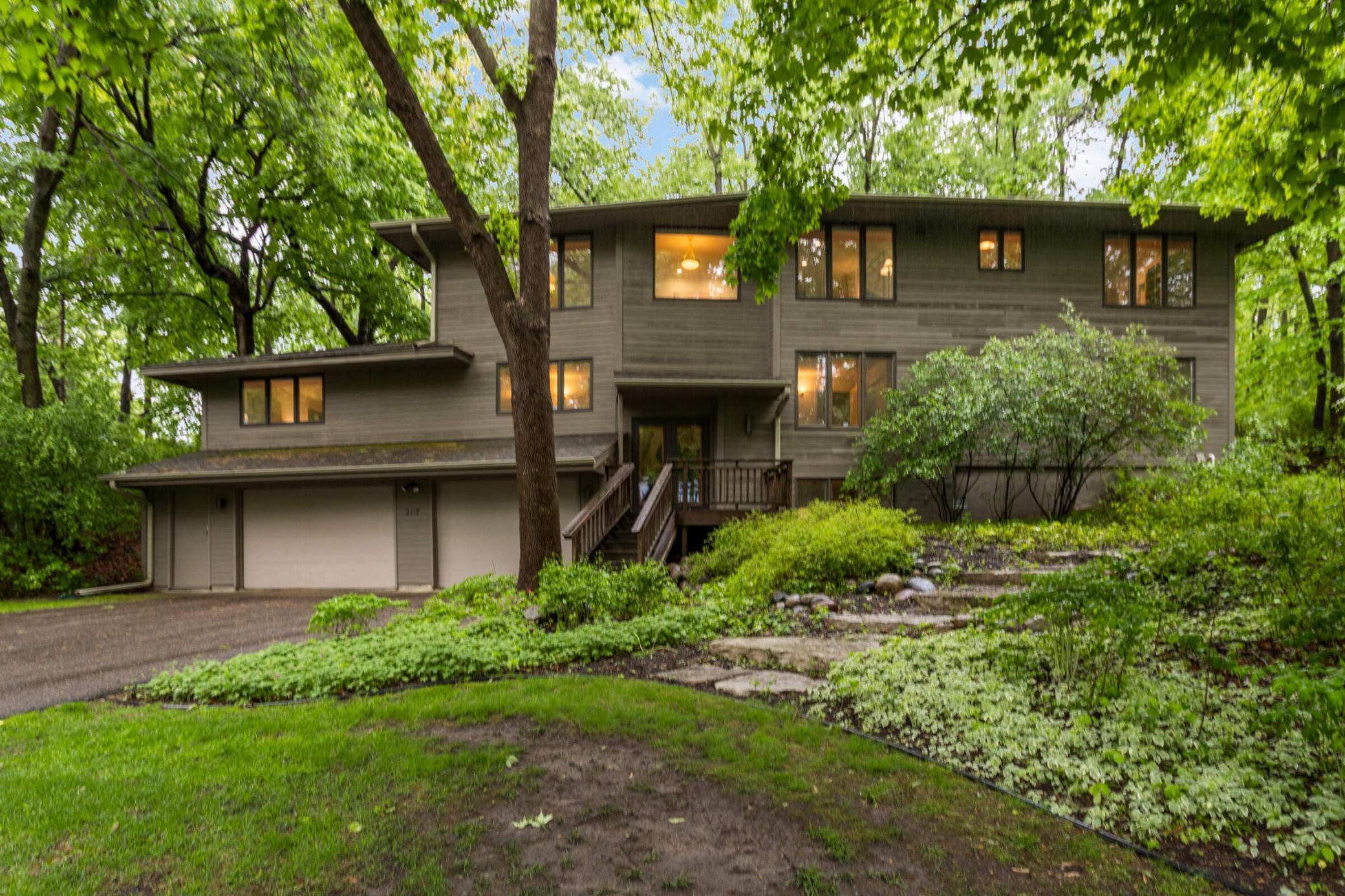 Property Photo:  2117 Indian Road W  MN 55305 