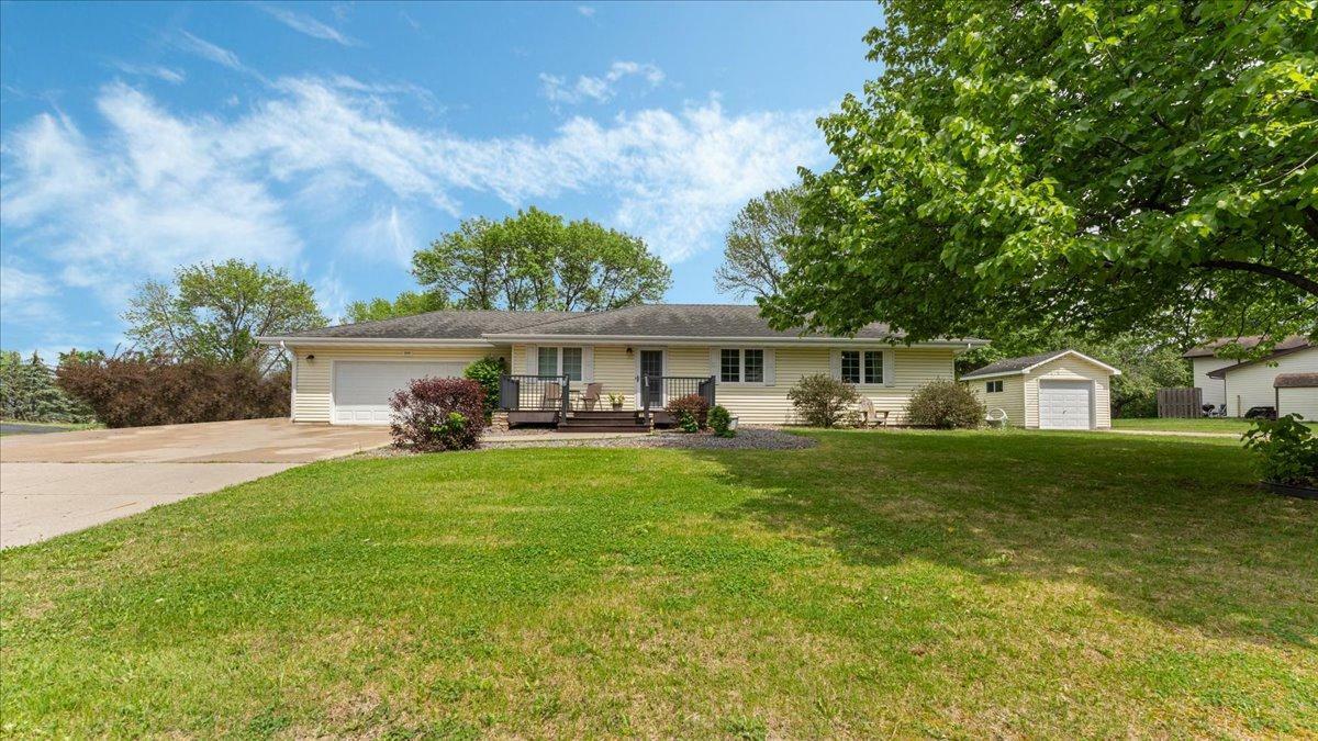 3608 Trista Court  Saint Bonifacius MN 55375 photo
