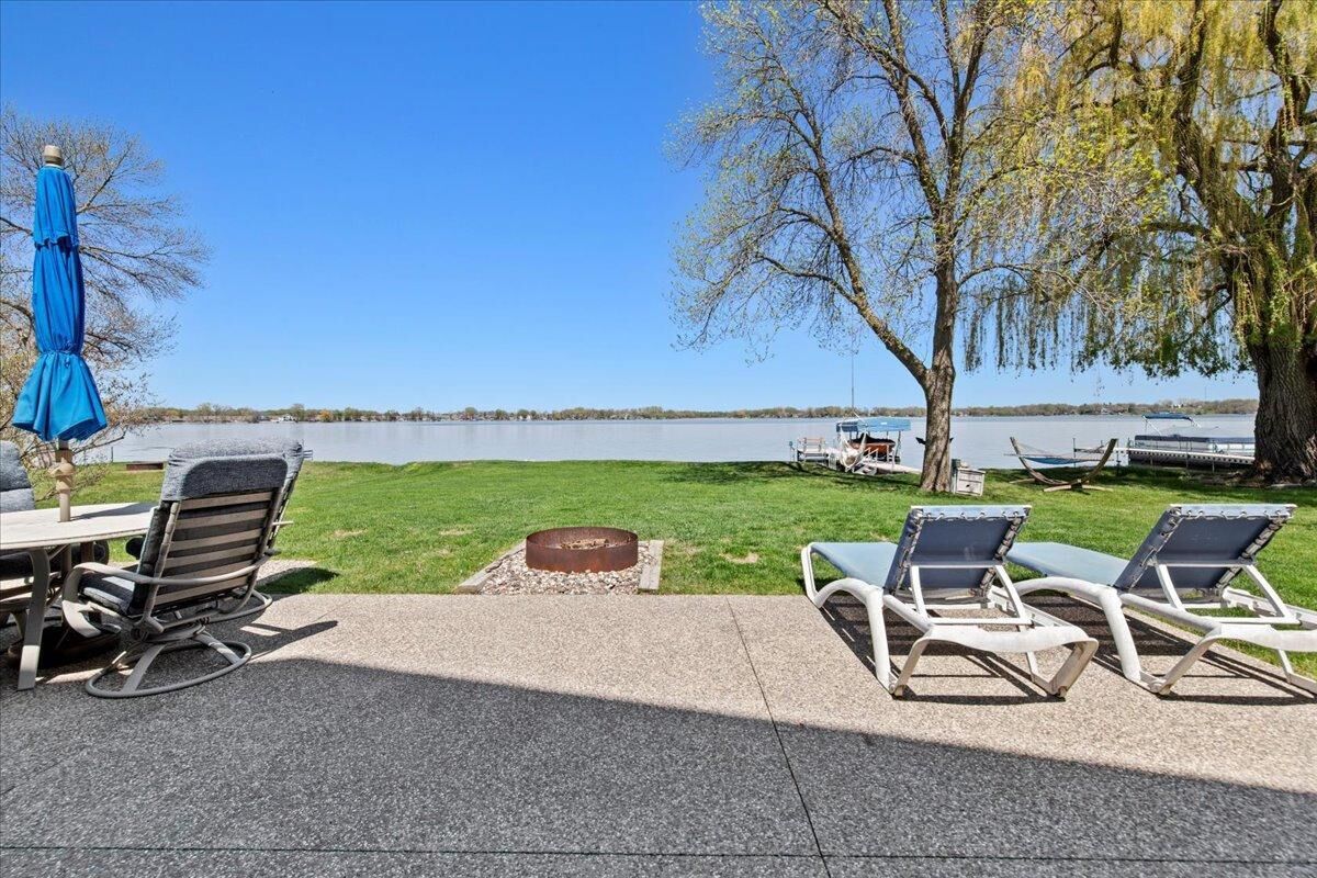 Property Photo: 1108 Lakeview Drive MN 55390