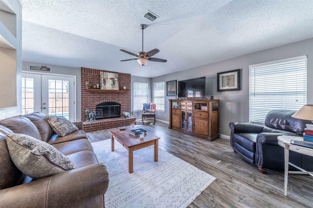 Photo de la propriété: 5704 Poole Drive TX 75056