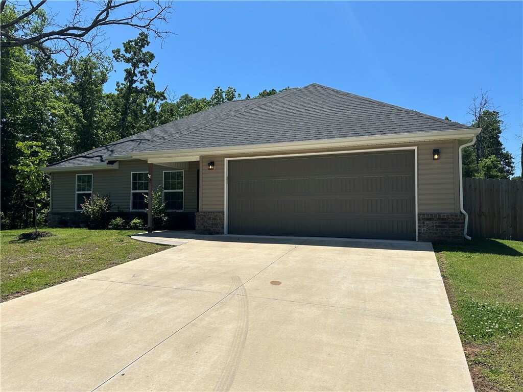 2 Salen Lane  Bella Vista AR 72715 photo