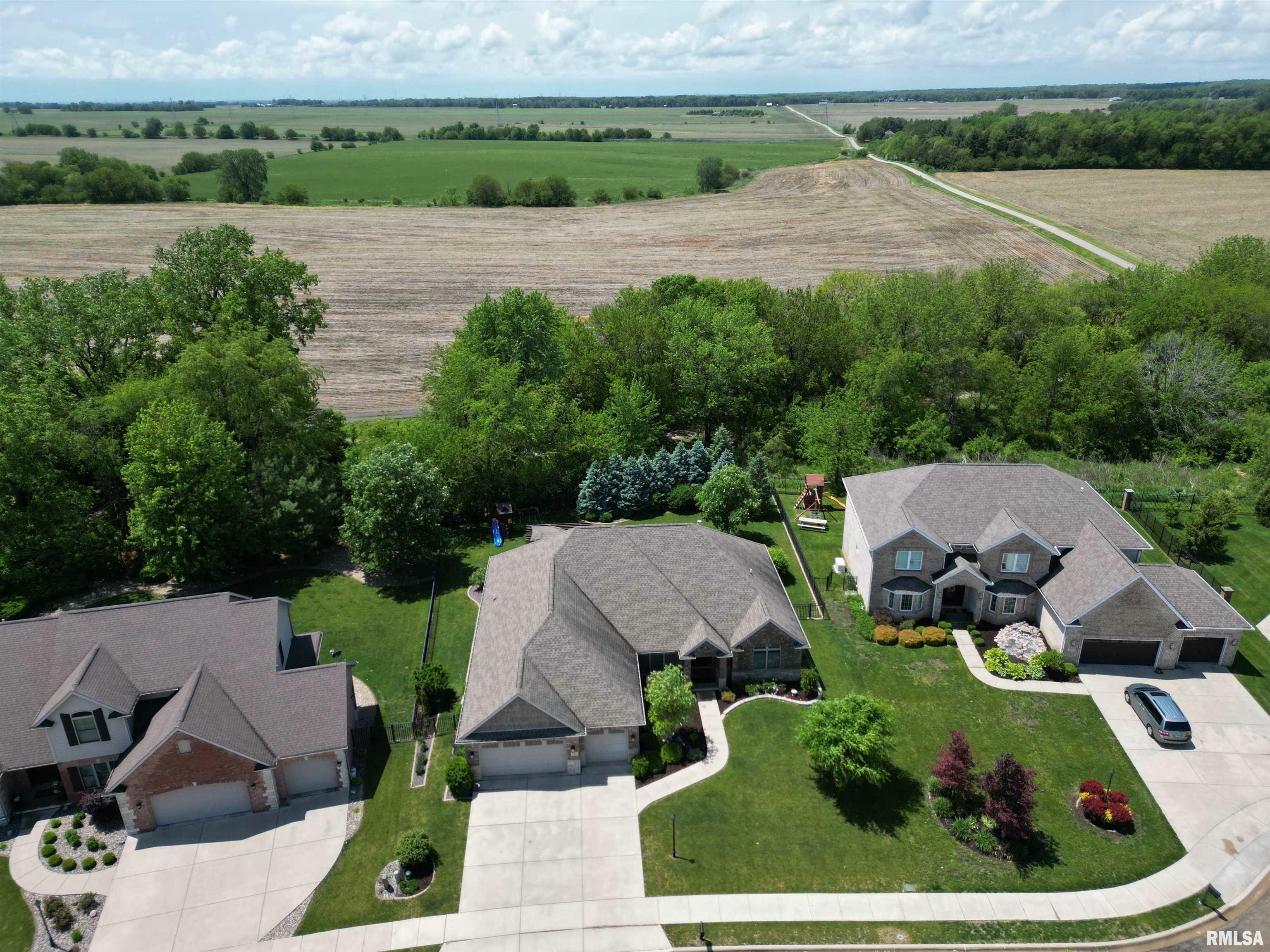 Property Photo: 11419 N Stone Creek Drive IL 61525