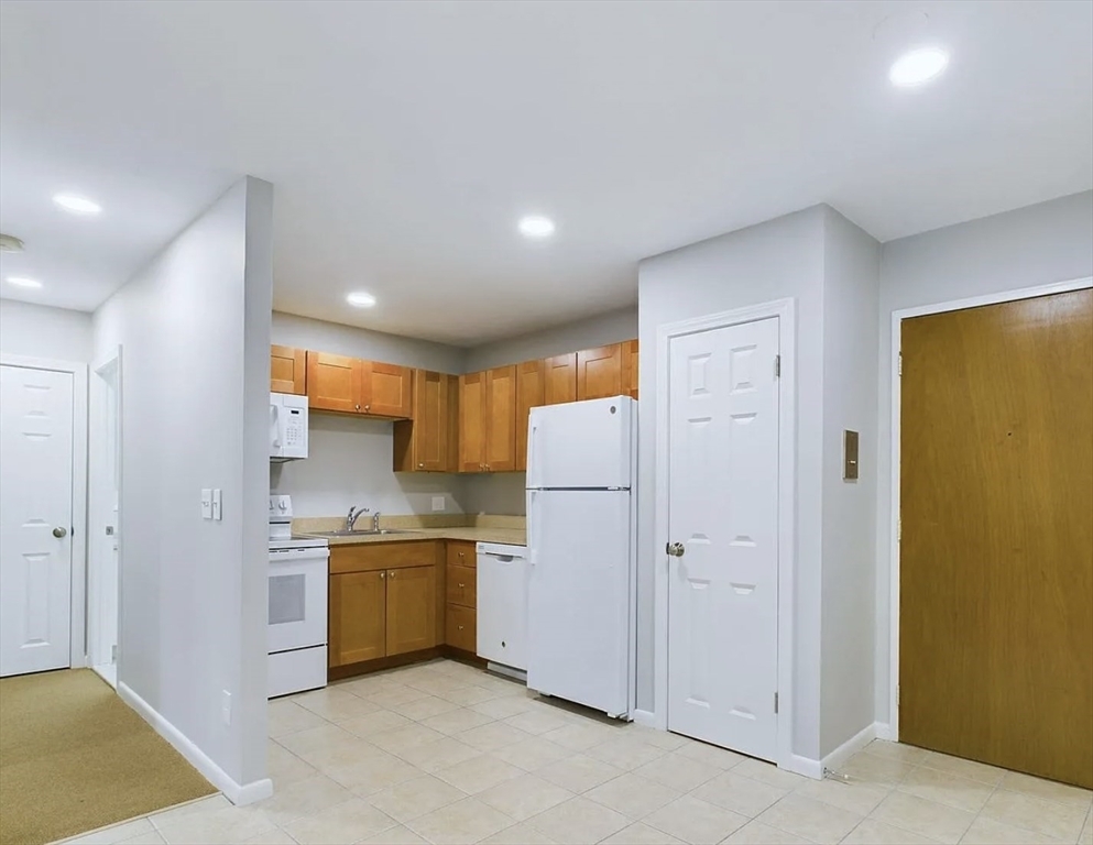 Property Photo: 445 Pleasant Street 36 MA 02190