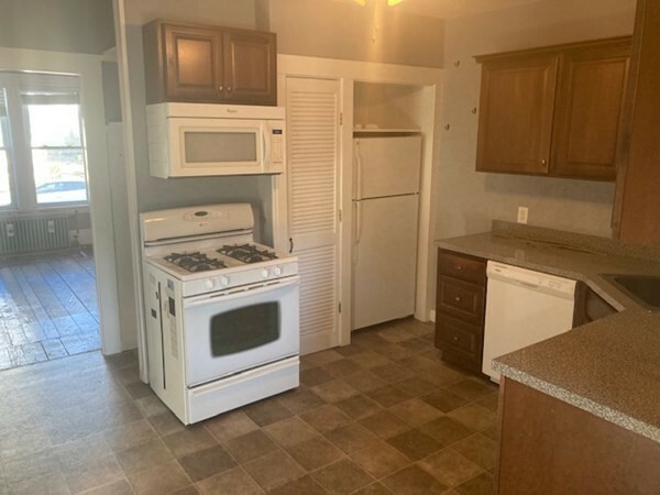 Property Photo: 62 Francis Street 62 MA 02451