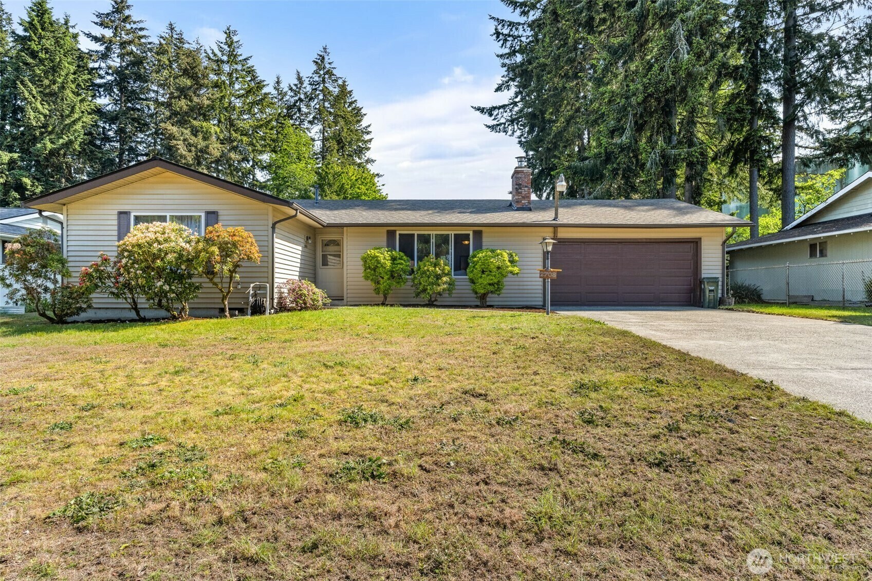 Property Photo: 2708 Cambridge Drive WA 98388