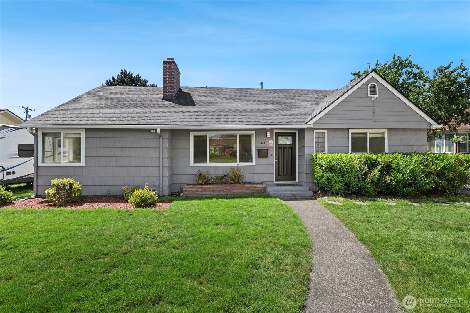 Property Photo:  6310  Tacoma Avenue S  WA 98408 