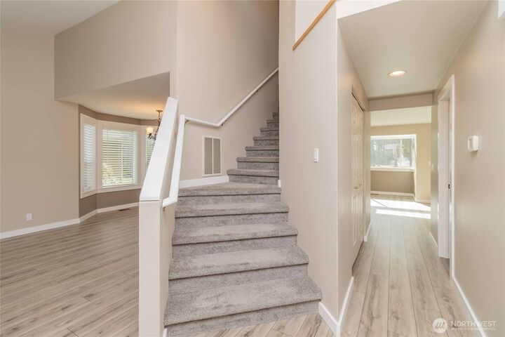 Property Photo:  25821  Lake Wilderness Country Club Drive SE  WA 98038 