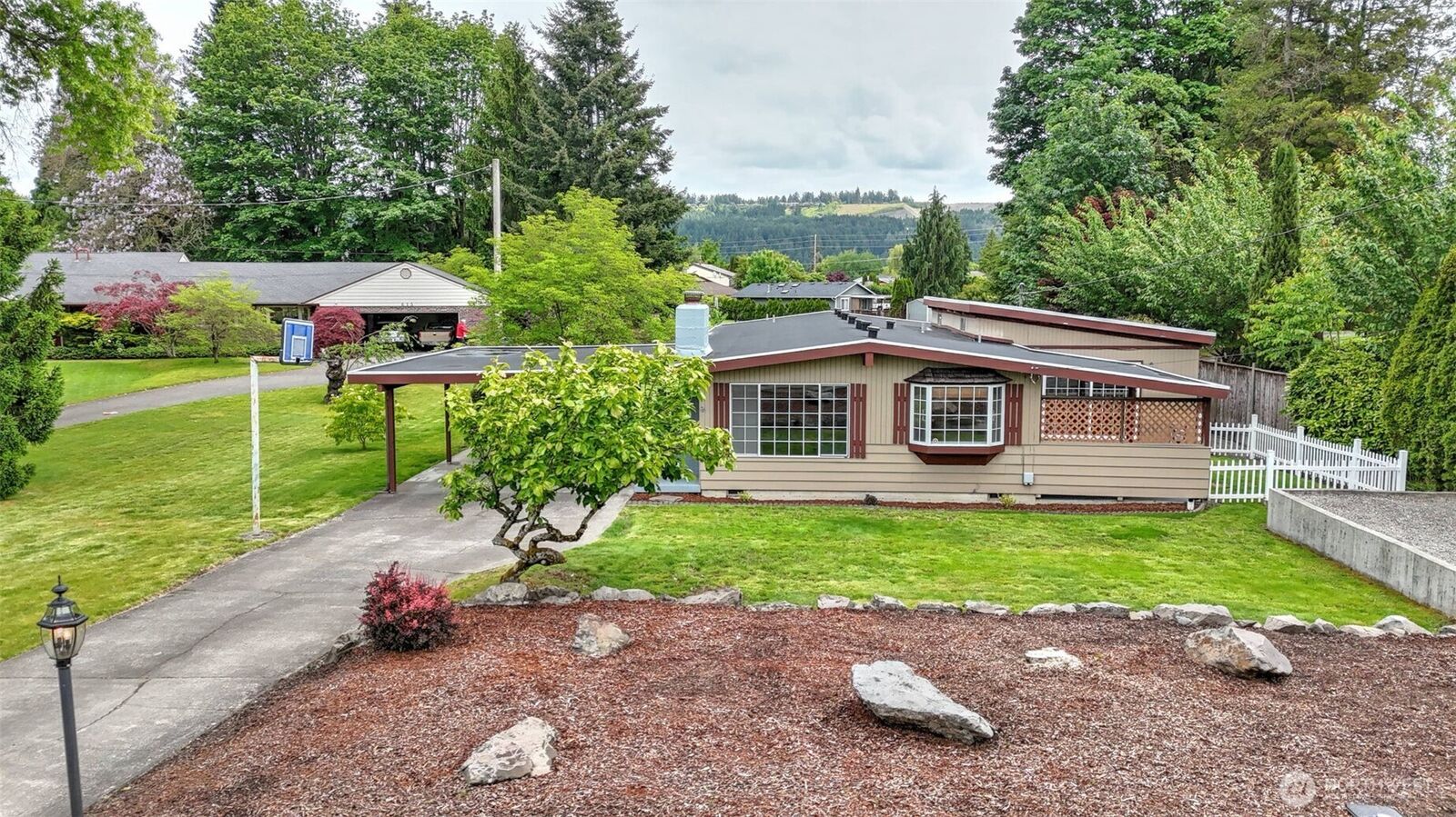 MLS#2378918: 605 Wood Avenue, Sumner, WA 98390