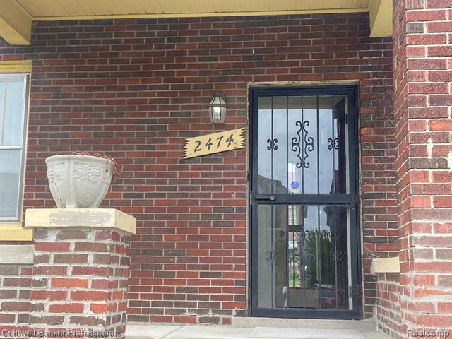 Property Photo: 2474 Atkinson Street MI 48206