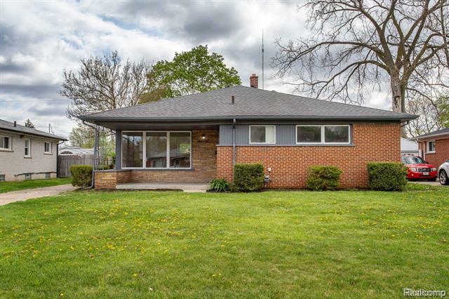 24548 Templar Avenue  Southfield MI 48075 photo