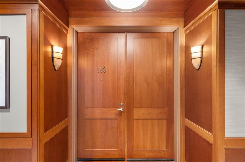 Property Photo: 341 Thames Street 103 RI 02809