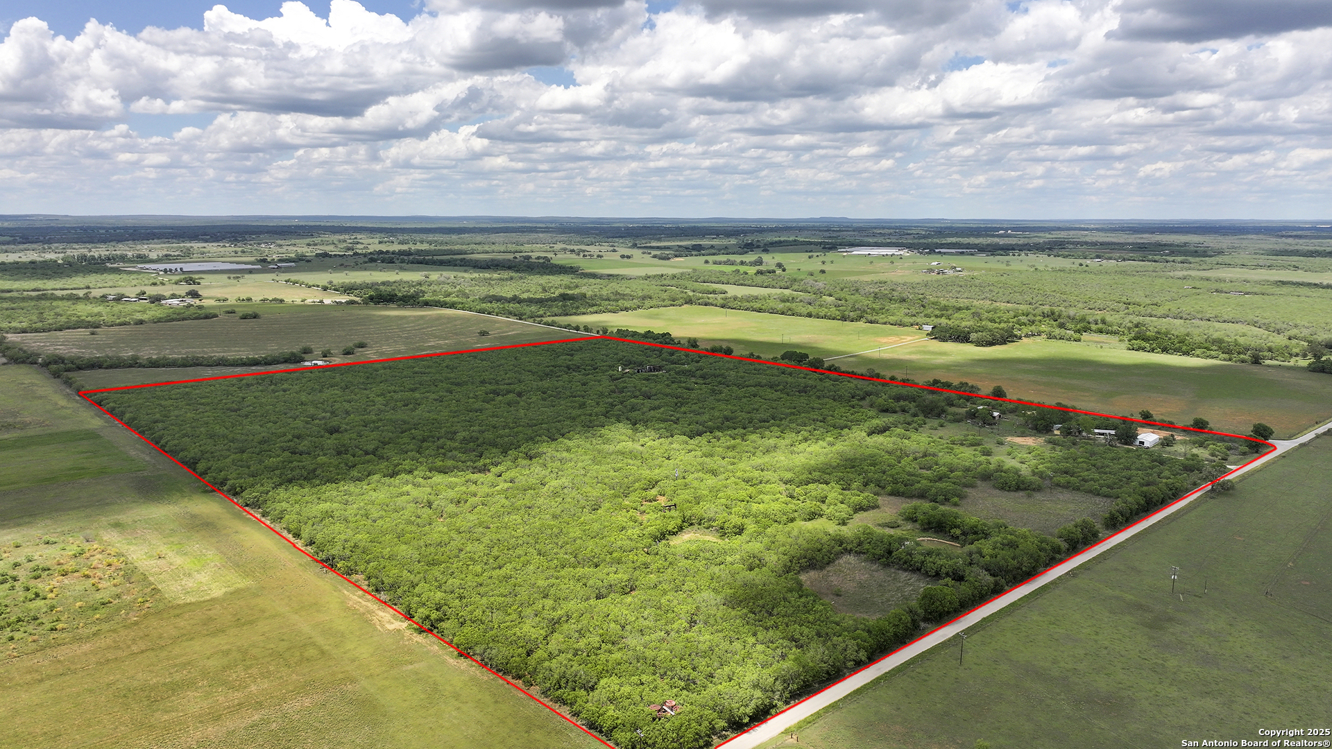 Property Photo: 1702 County Road 116 TX 78140