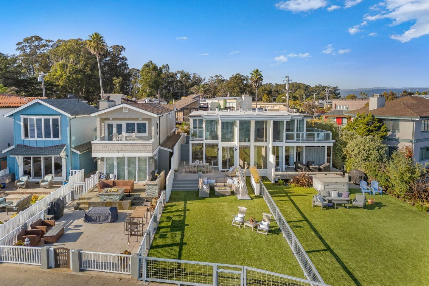 Property Photo: 9 Rockview Drive CA 95062