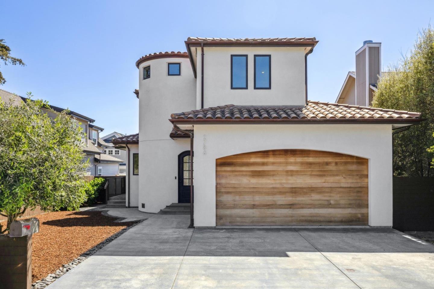 Property Photo: 2786 Pullman Avenue CA 94019