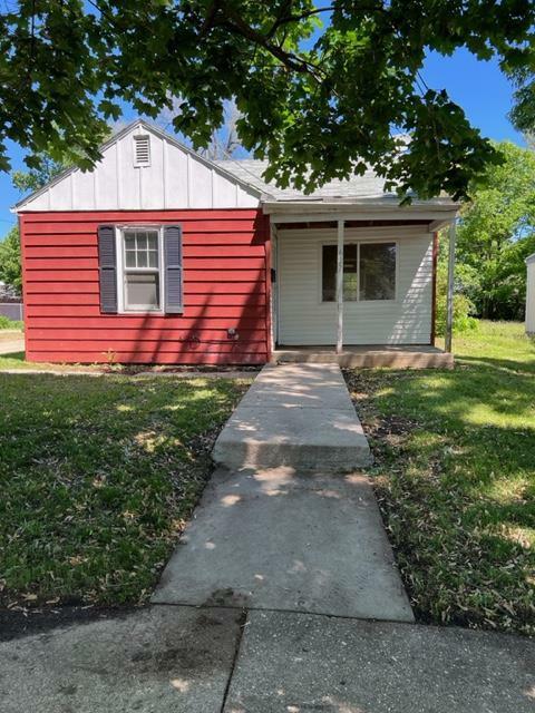 Property Photo: 627 Newfield Drive WI 53511