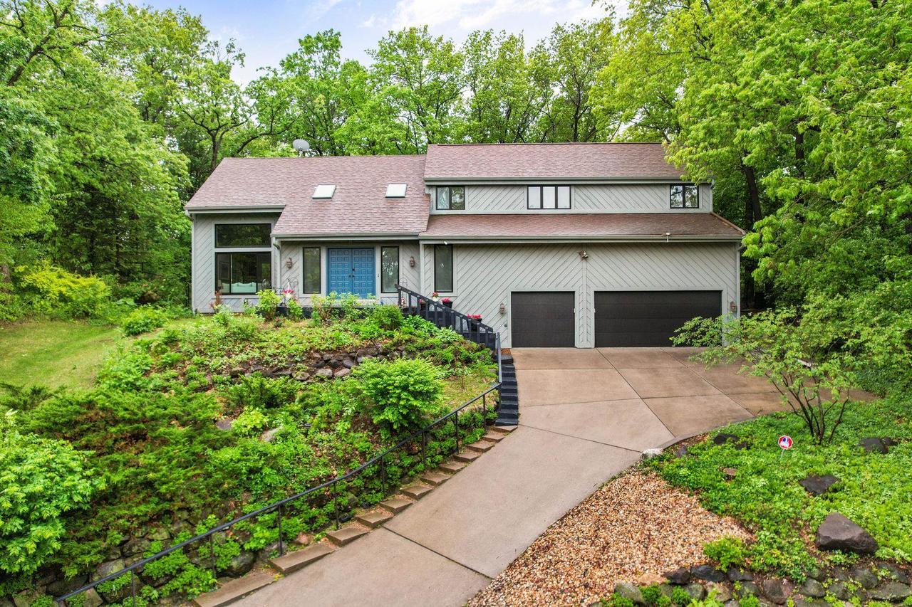 Property Photo:  3033 Irvington Way  WI 53713 
