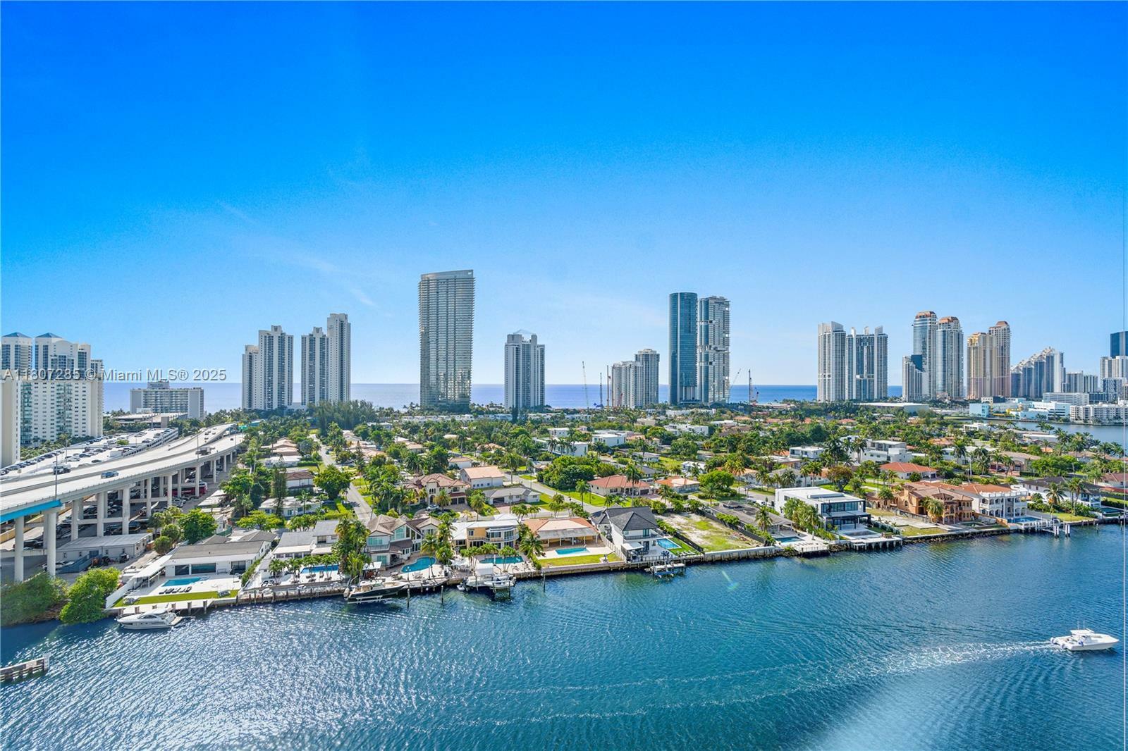 Property Photo: 19195 NE 36th Ct 1909 FL 33180