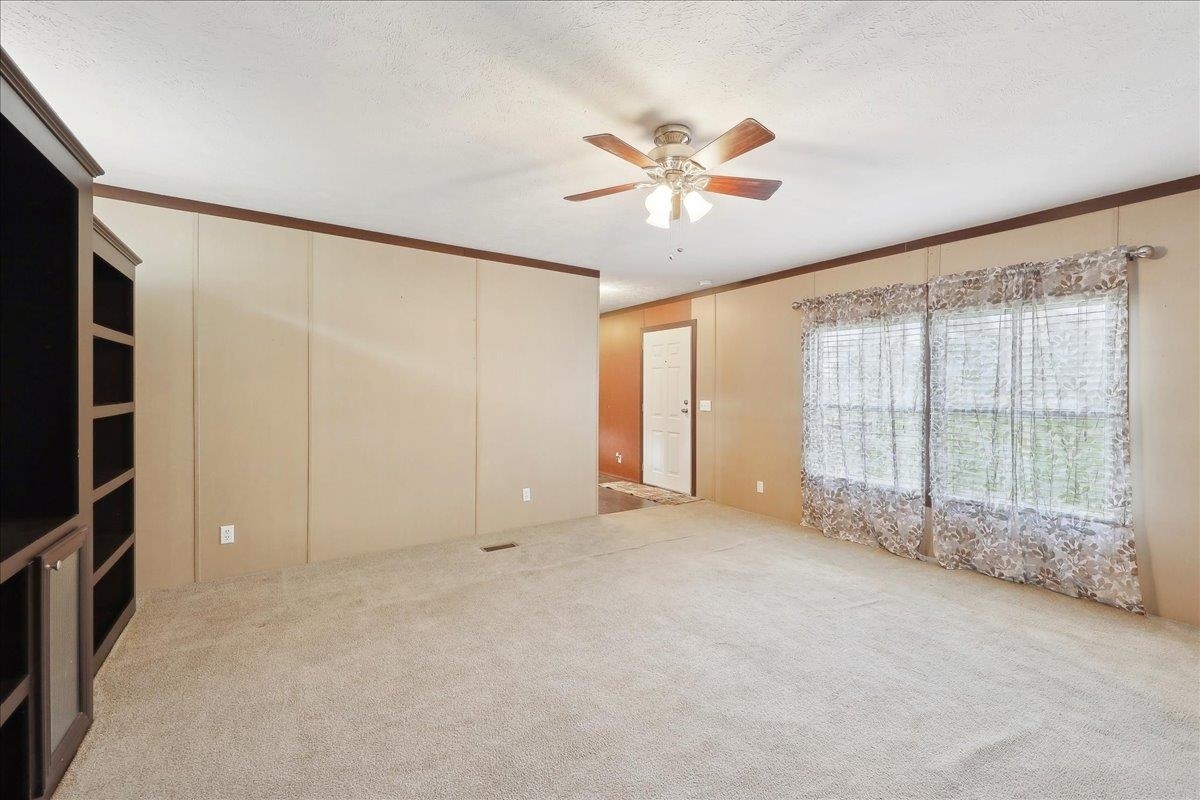Property Photo: 5045 Shakespeare TX 77625