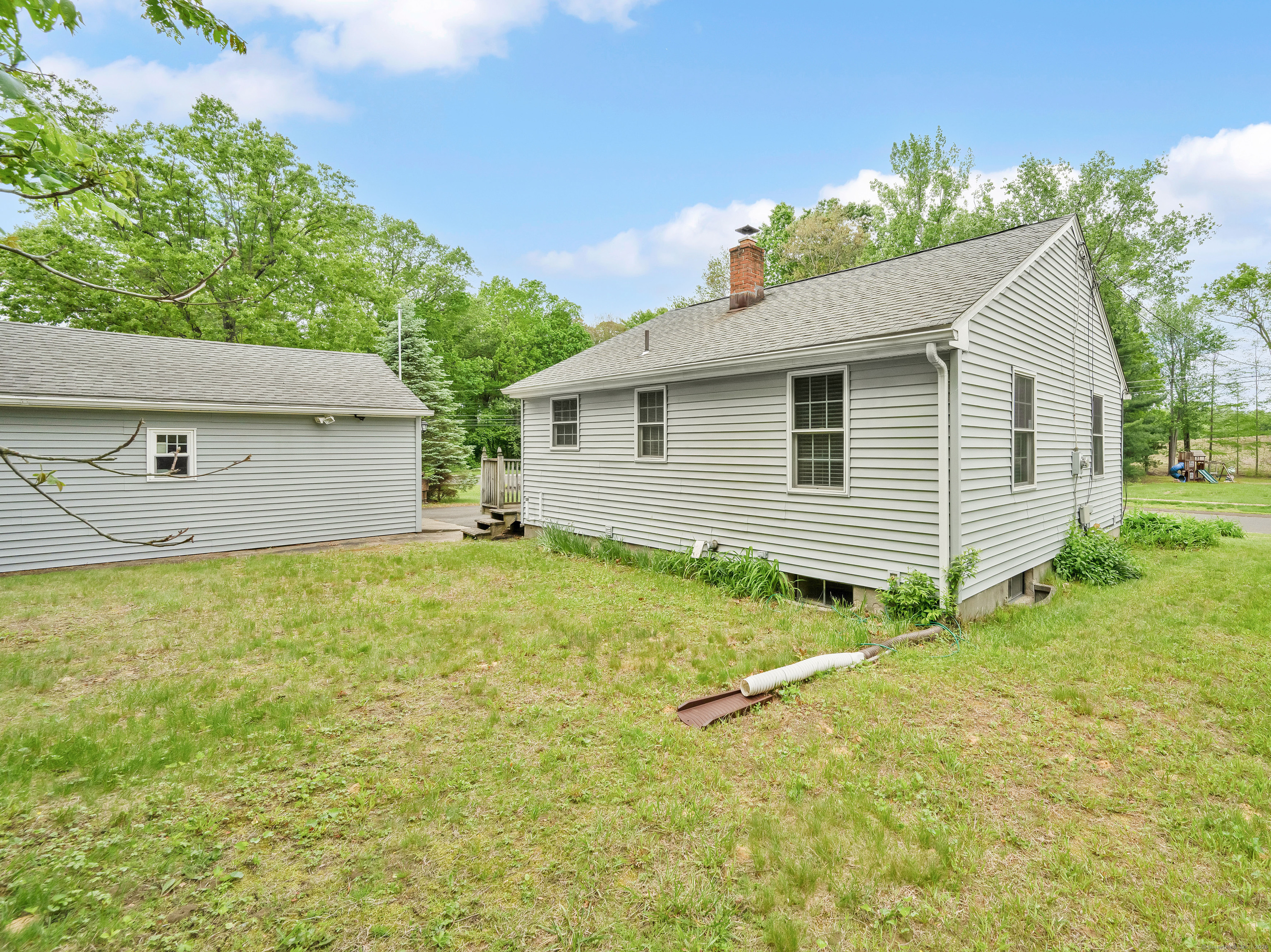Property Photo: 40 West View Drive CT 06082