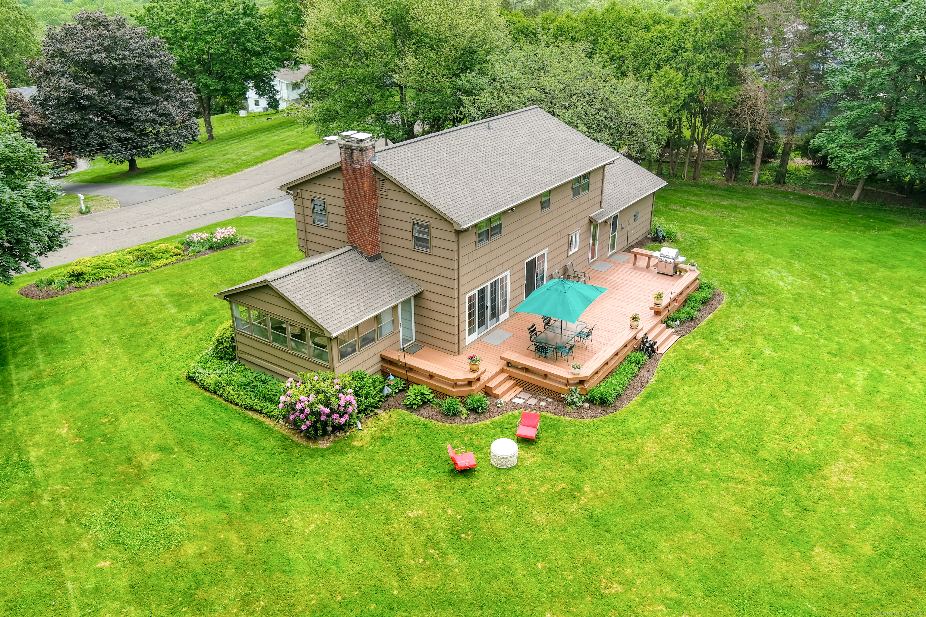 33 Preston Road  Trumbull CT 06611 photo