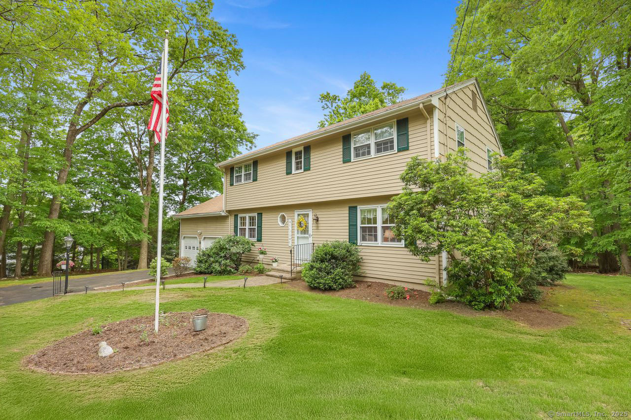 Property Photo: 33 Raven Road CT 06611