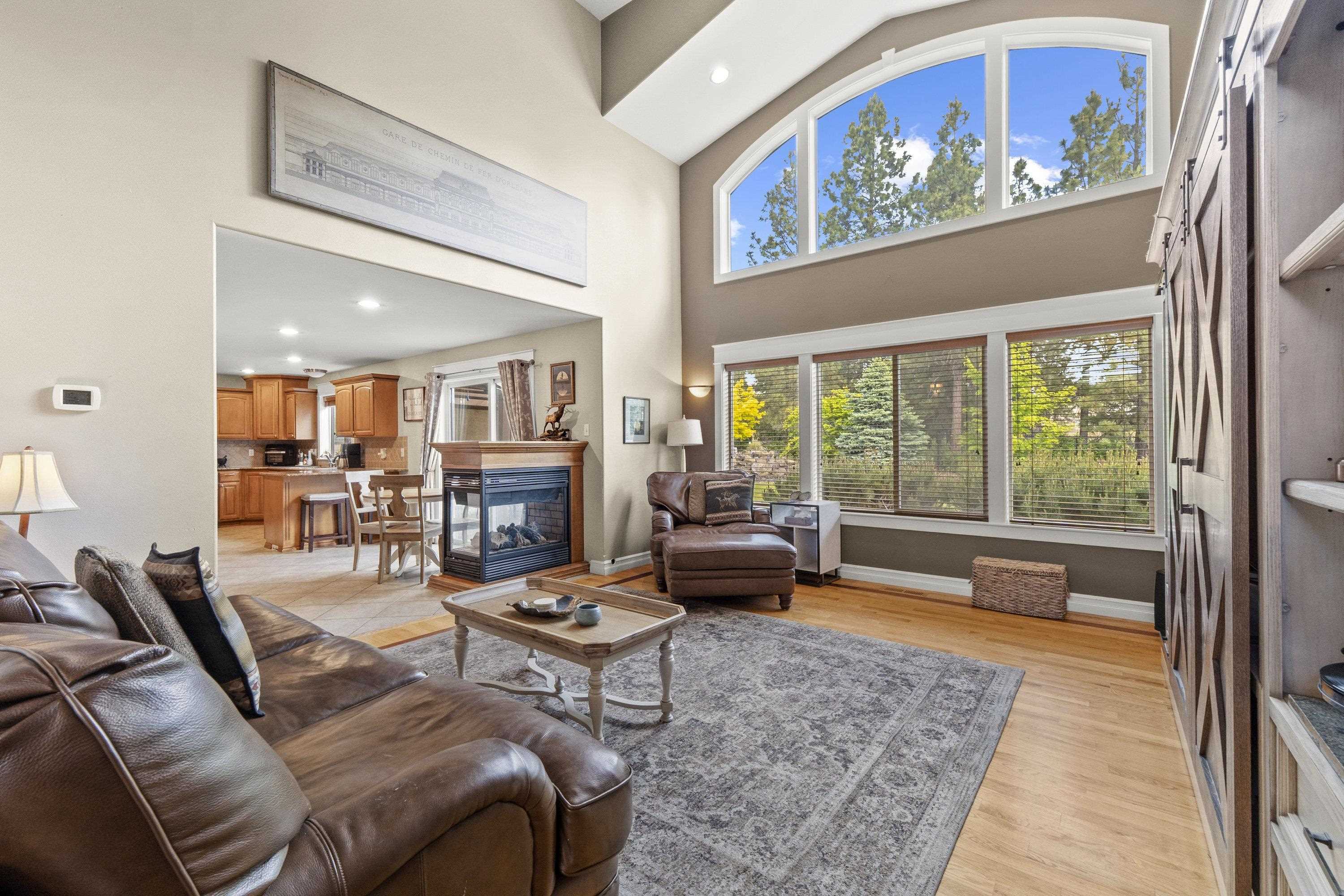 Property Photo: 1602 W Panorama Ave WA 99208