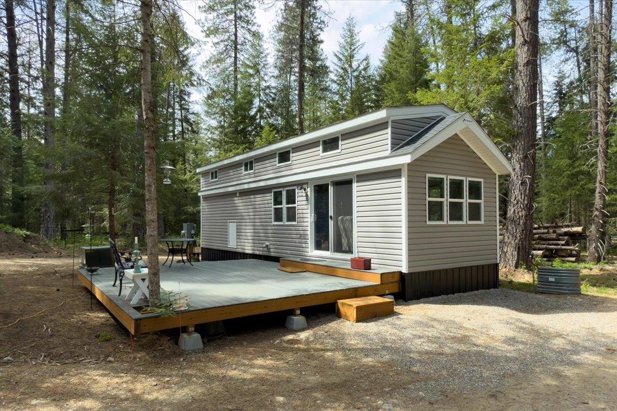 Property Photo: 192 Pine Hill Rd WA 99156